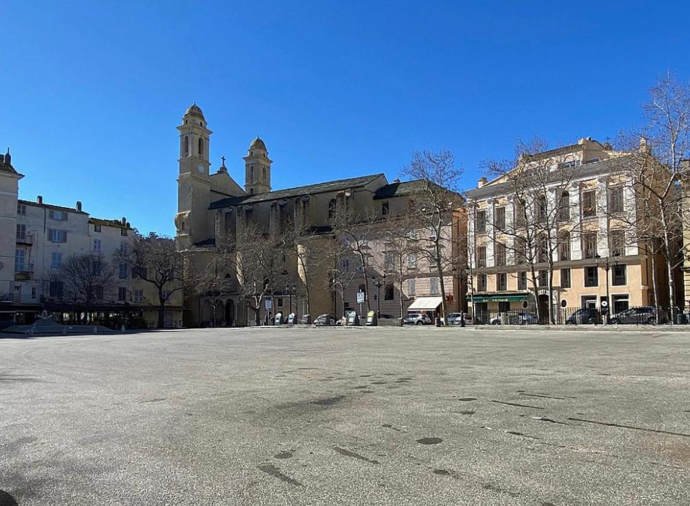 Apartamento Pepite Bastiaise Place Du Marche Bastia  Exterior foto